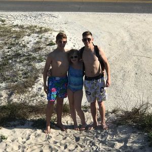 Meet your Posher, Christie